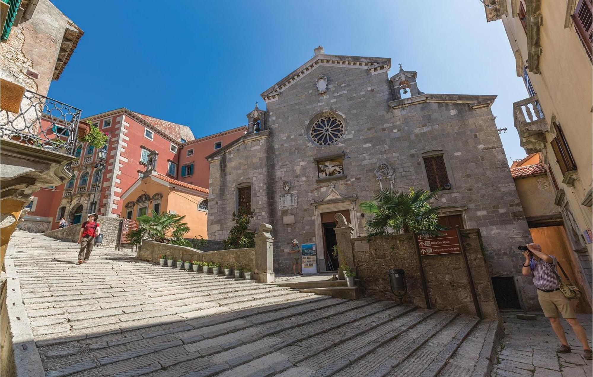 Gorgeous Apartment In Labin With Kitchen מראה חיצוני תמונה